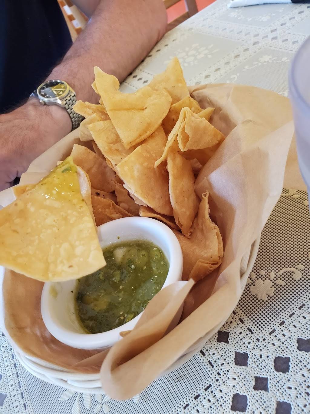 Doña Patty | restaurant | 848 Sheridan Rd, Highwood, IL 60040, USA | 8479263219 OR +1 847-926-3219