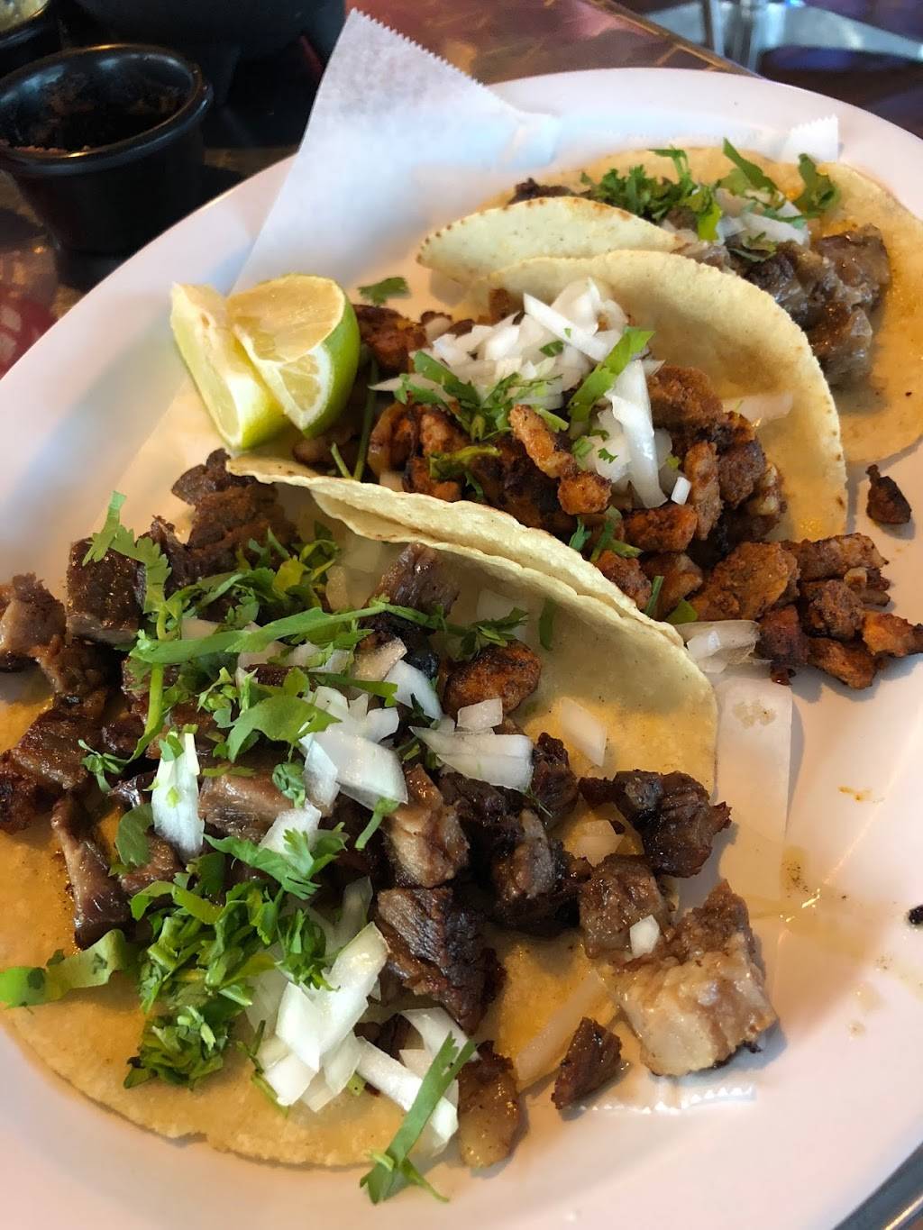 Taquerias Las Chivas Jalisco | restaurant | 8624 N Lamar Blvd, Austin, TX 78753, USA | 5124906714 OR +1 512-490-6714
