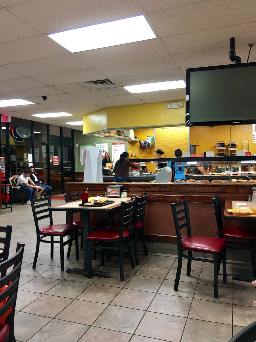 Cicis | restaurant | 1400 E Vine St Ste F, Kissimmee, FL 34744, USA | 4078707711 OR +1 407-870-7711