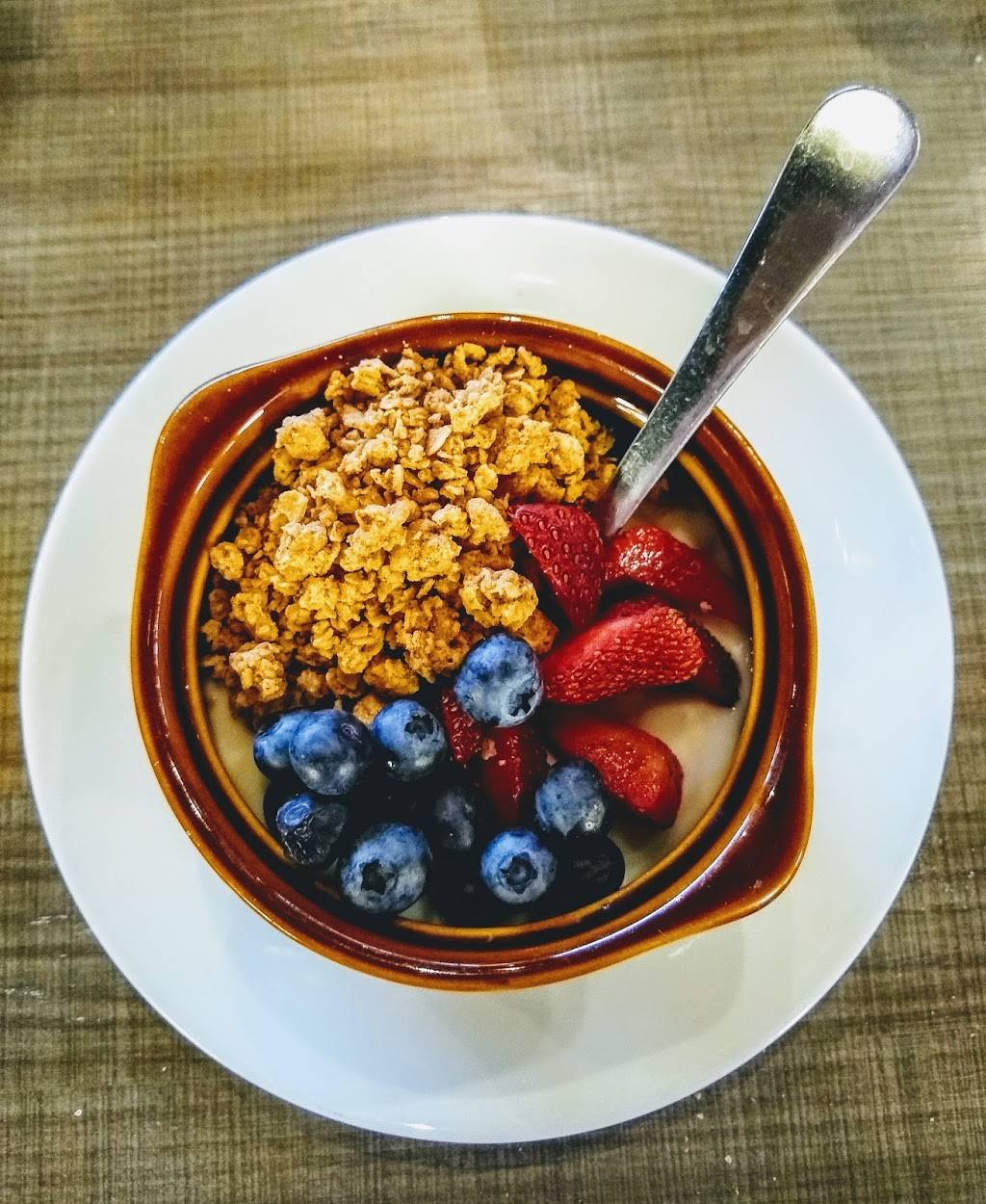 Chagrin River Diner | restaurant | 4099 Erie St, Willoughby, OH 44094, USA | 4405278452 OR +1 440-527-8452