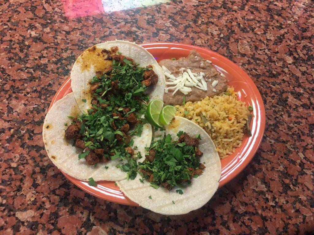 El Maguey Taquero Mucho | restaurant | 9817 SW 40th St, Miami, FL 33165, USA | 3052071100 OR +1 305-207-1100