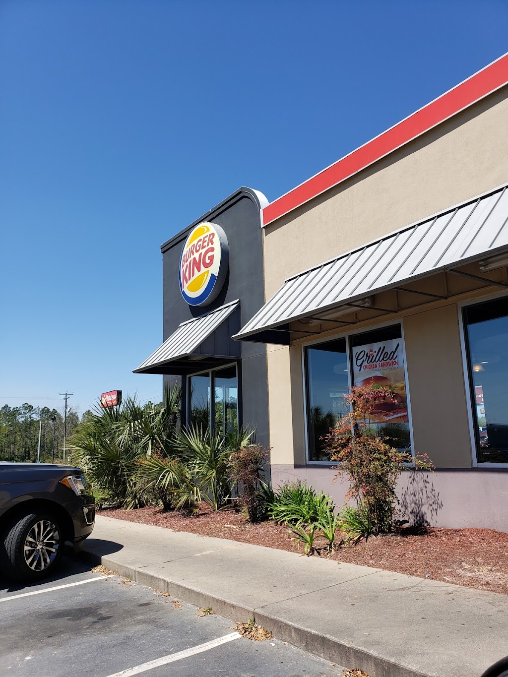 Burger King | restaurant | 2247 FL-71, Marianna, FL 32448, USA | 8505265128 OR +1 850-526-5128