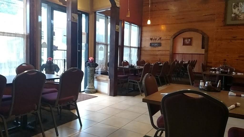 Annas Pizza & Italian Restaurant | restaurant | 128 Colonial Trail E, Surry, VA 23883, USA | 7572940702 OR +1 757-294-0702