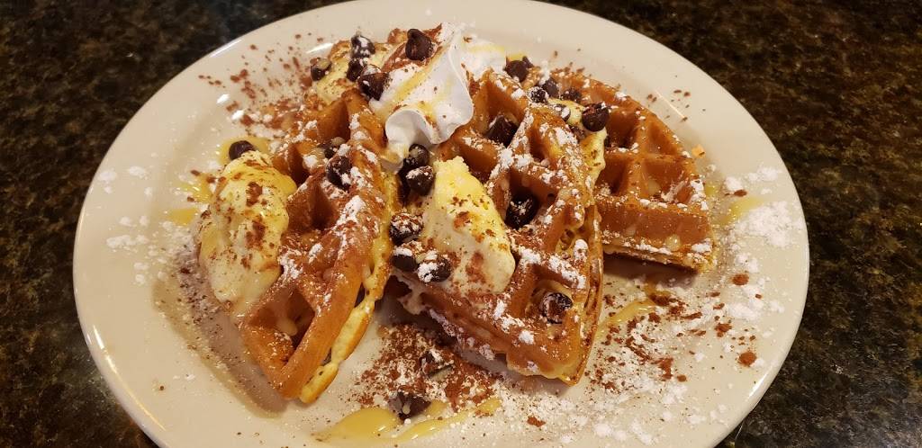 Tree view cafe | restaurant | 5501 N Front St, Philadelphia, PA 19120, USA | 2153101191 OR +1 215-310-1191