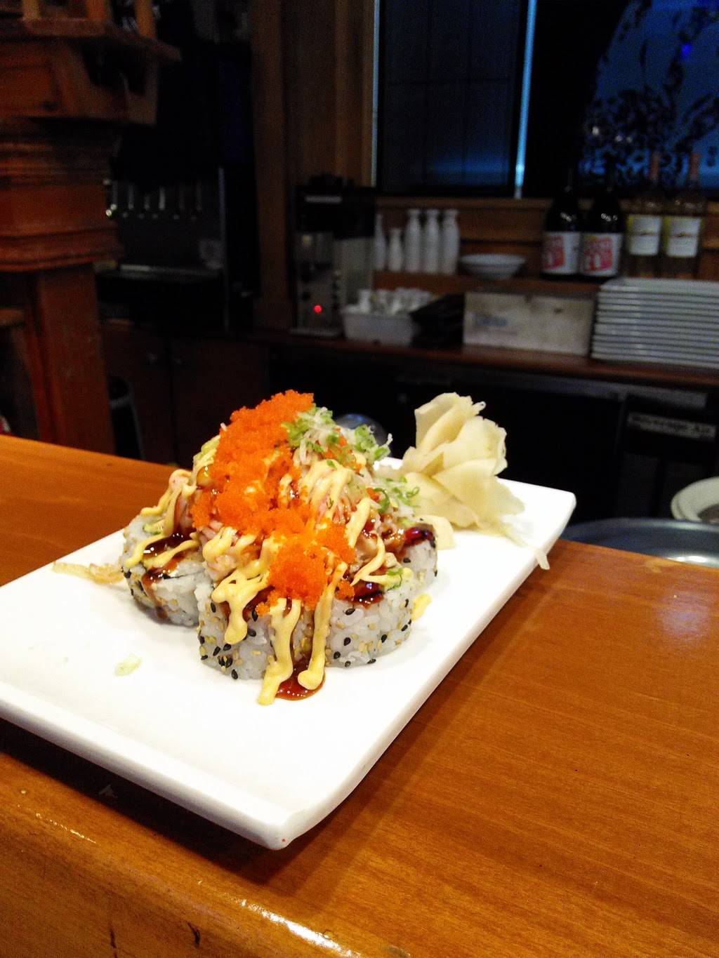 Rice N Roll | restaurant | 19243 N Dale Mabry Hwy, Lutz, FL 33548, USA | 8139496308 OR +1 813-949-6308