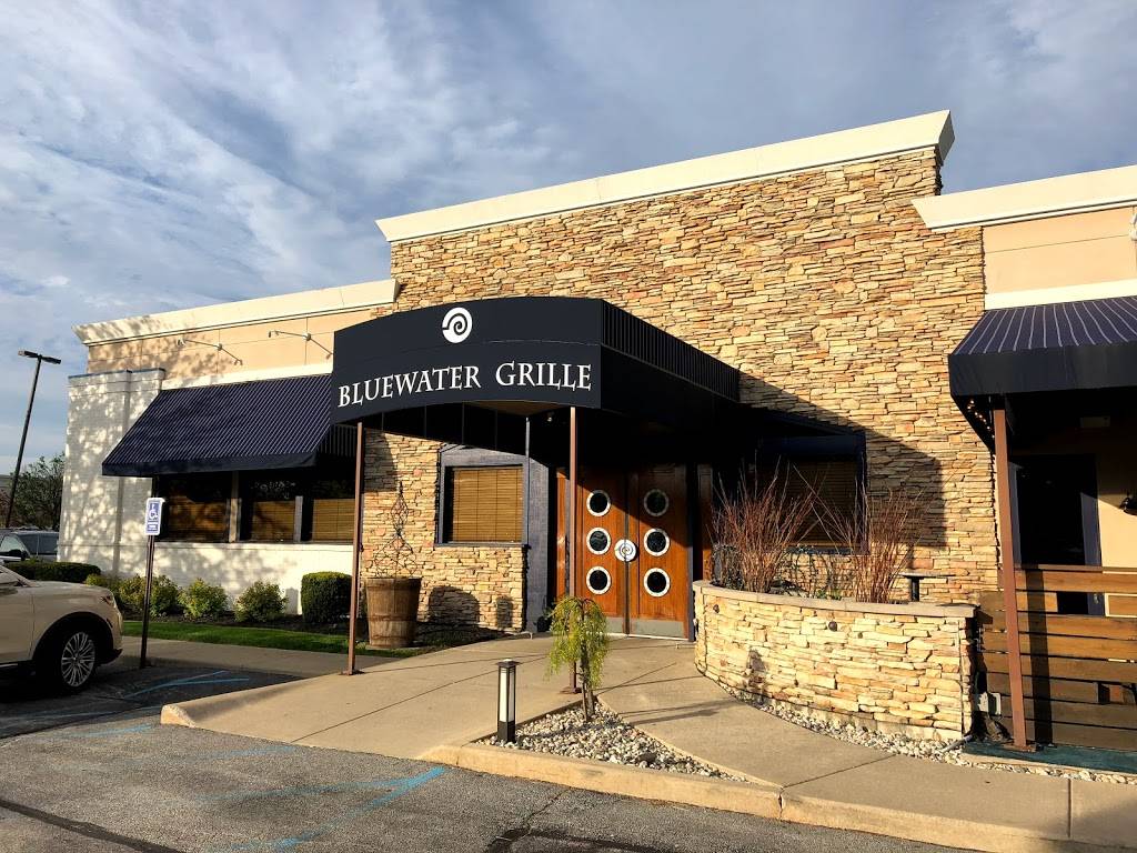 Mancys Bluewater Grille | restaurant | 461 W Dussel Dr, Maumee, OH 43537, USA | 4197242583 OR +1 419-724-2583