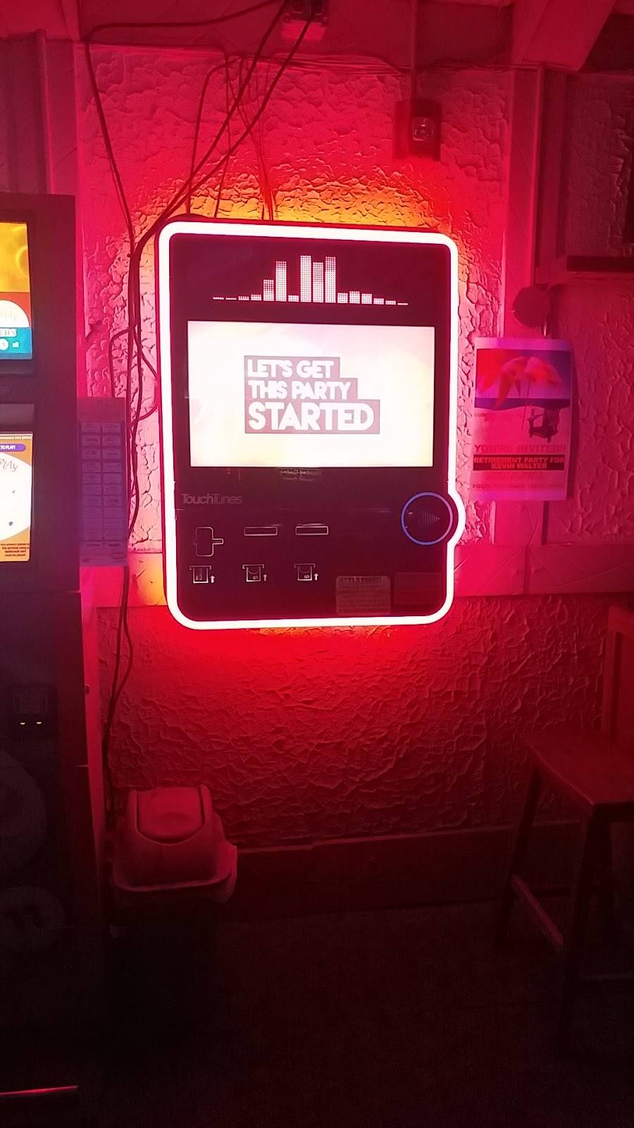 Mosey Inn | restaurant | 203 N Main St, Wellington, OH 44090, USA | 4406472079 OR +1 440-647-2079