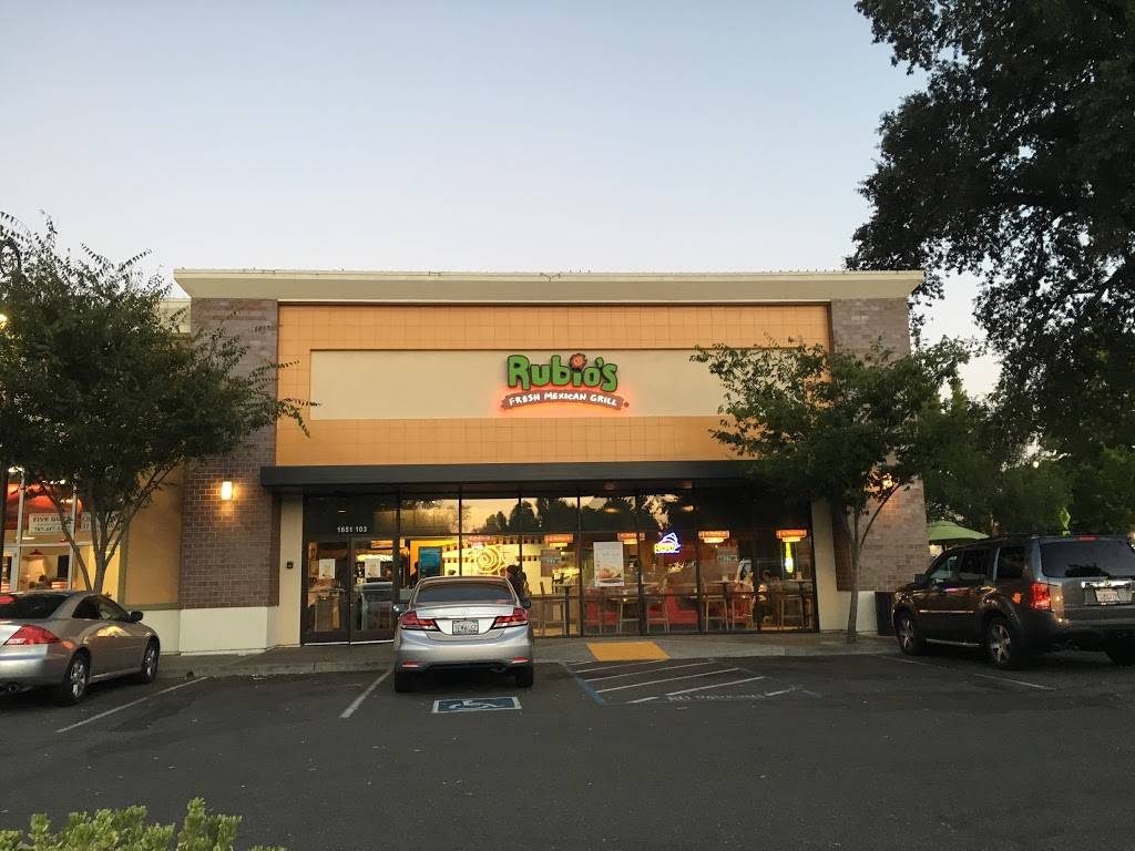 Rubios | restaurant | 1651 E Monte Vista Ave Suite 101, Vacaville, CA 95688, USA | 7074529431 OR +1 707-452-9431