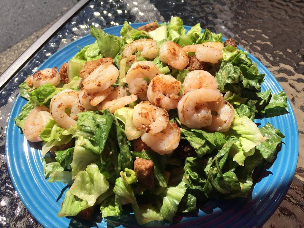 The Little Grille | restaurant | 62 Cottage St, Littleton, NH 03561, USA | 6034440395 OR +1 603-444-0395