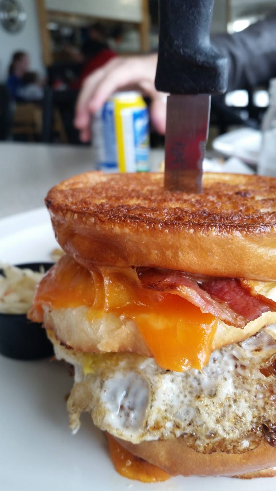 Spare Parts Diner | restaurant | 63 Clarke Rd, London, ON N5W 5Y2, Canada | 5196012200 OR +1 519-601-2200