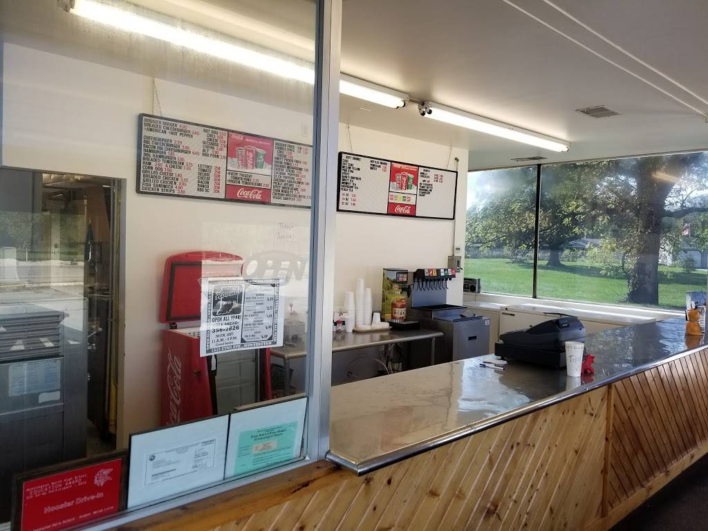Hoosier Drive-In | restaurant | 1525 Etna Ave, Huntington, IN 46750, USA | 2603567826 OR +1 260-356-7826