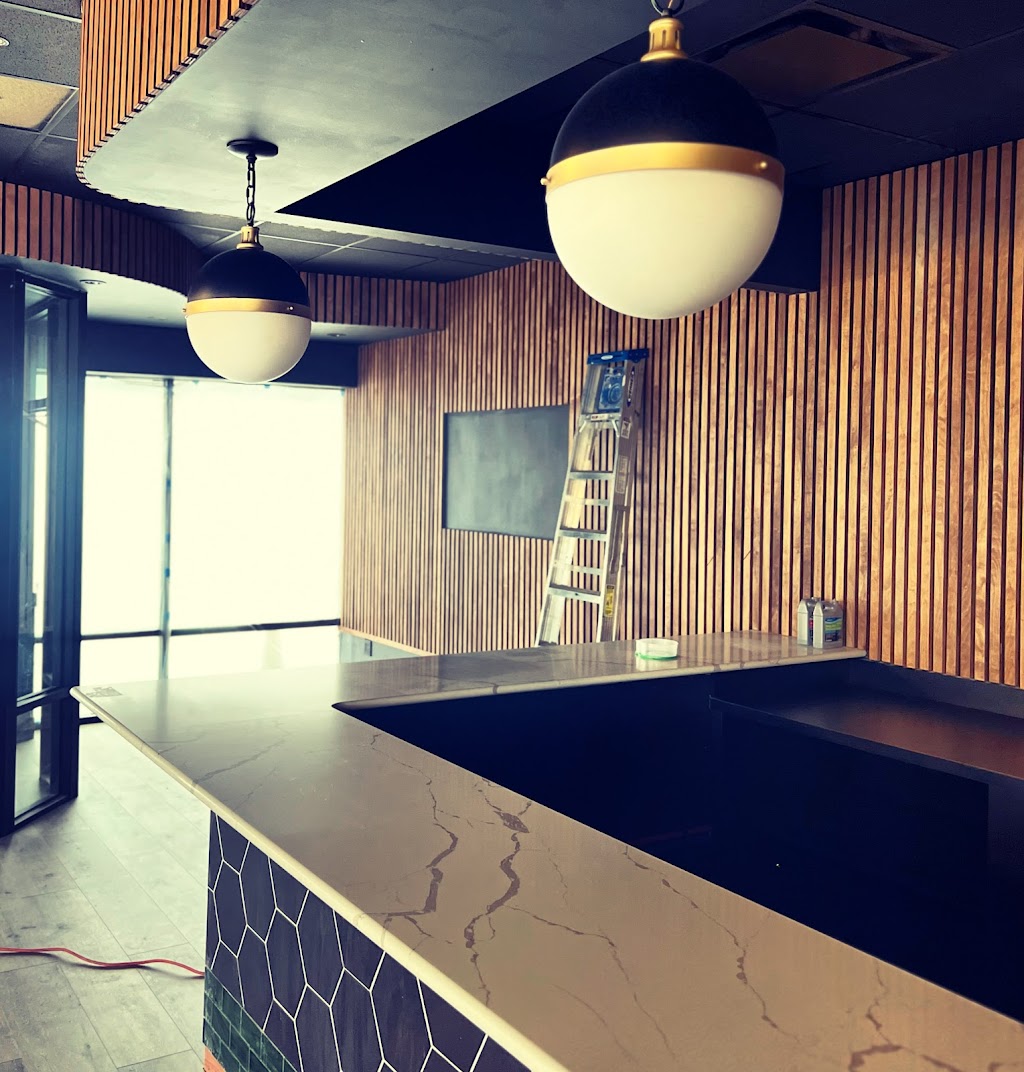 Estelle Public House | restaurant | 12821 S Saginaw St D16, Grand Blanc, MI 48439, USA | 8106105015 OR +1 810-610-5015