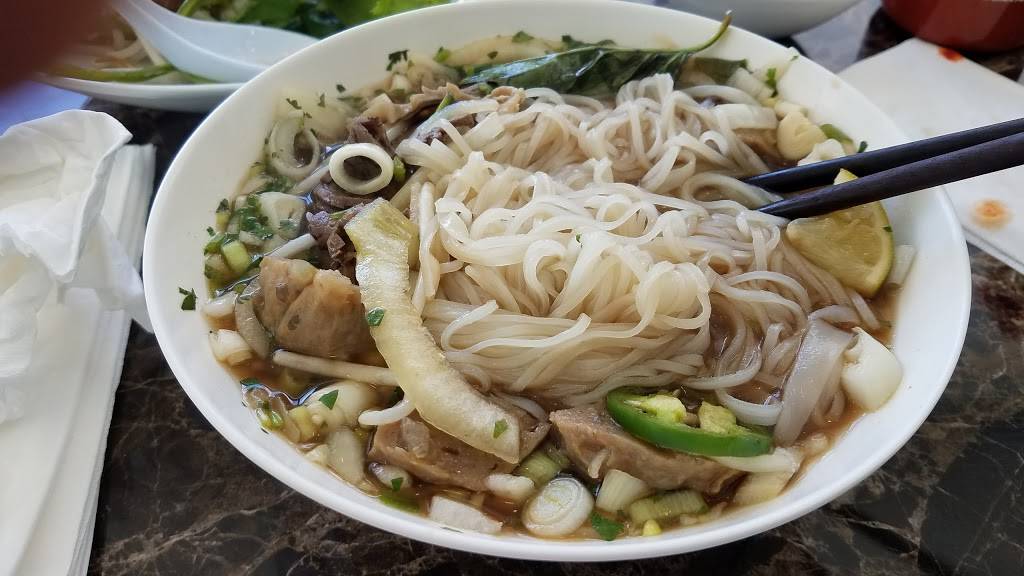 Pho City | restaurant | 324 Berlin - Cross Keys Rd, Williamstown, NJ 08094, USA | 8568189218 OR +1 856-818-9218