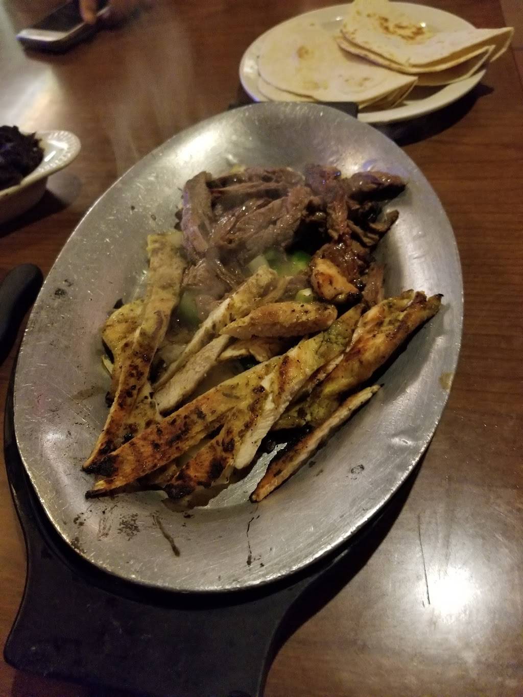 Al Carbon | restaurant | 200 Park Rd, Rockville, MD 20850, USA | 3017380003 OR +1 301-738-0003