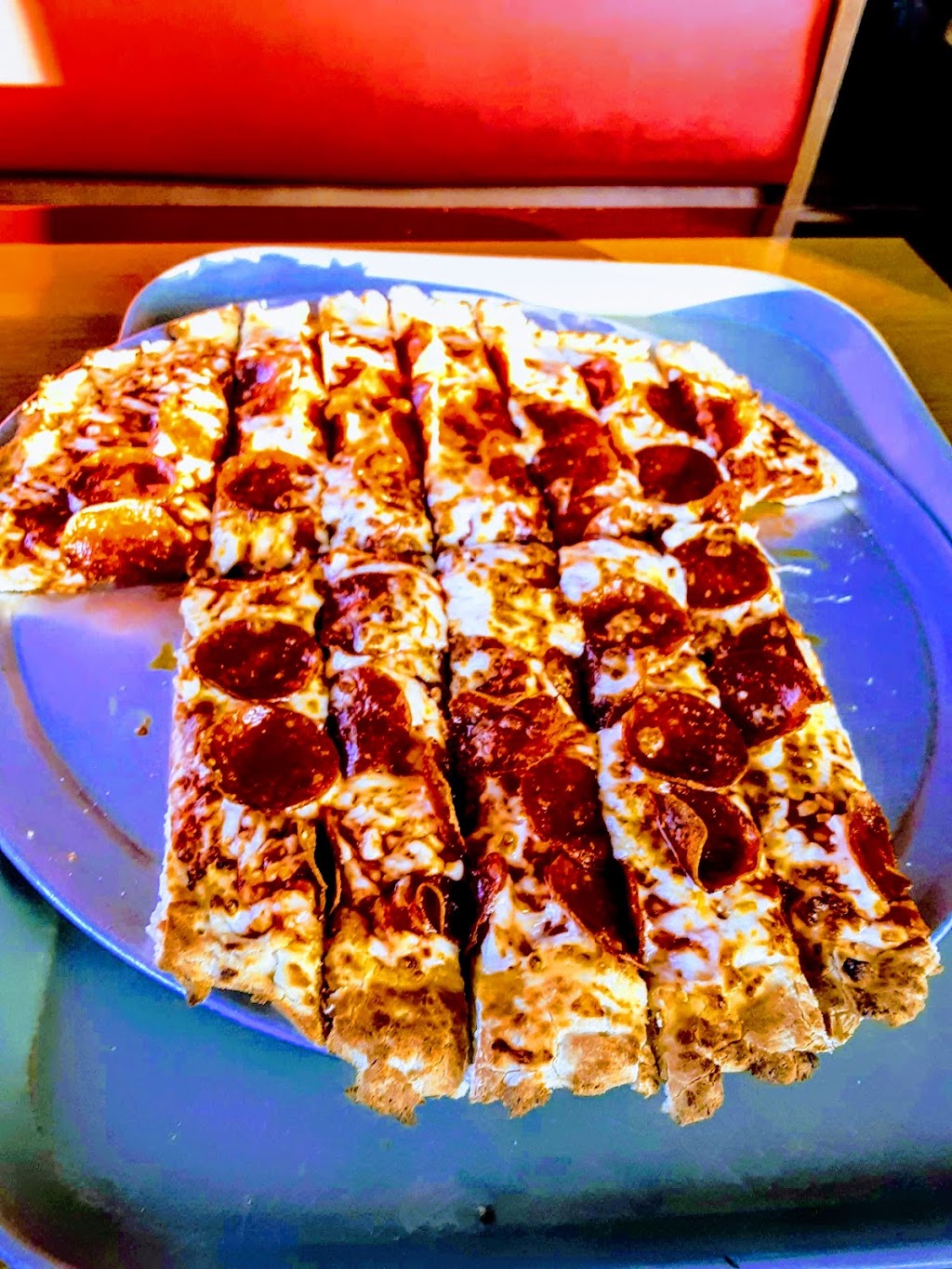 BJs Pizza House | meal delivery | 902 Versailles Blvd, Alexandria, LA 71303, USA | 3184484104 OR +1 318-448-4104