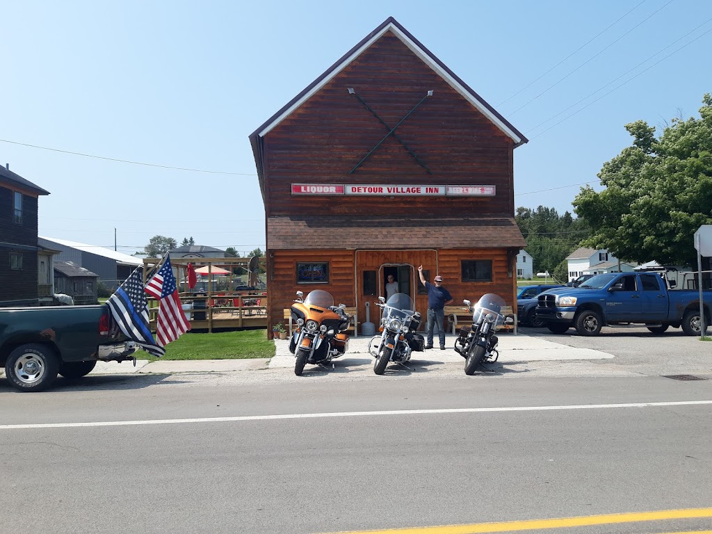 De Tour Village Inn | restaurant | 104 Ontario St, De Tour Village, MI 49725, USA | 9062972881 OR +1 906-297-2881