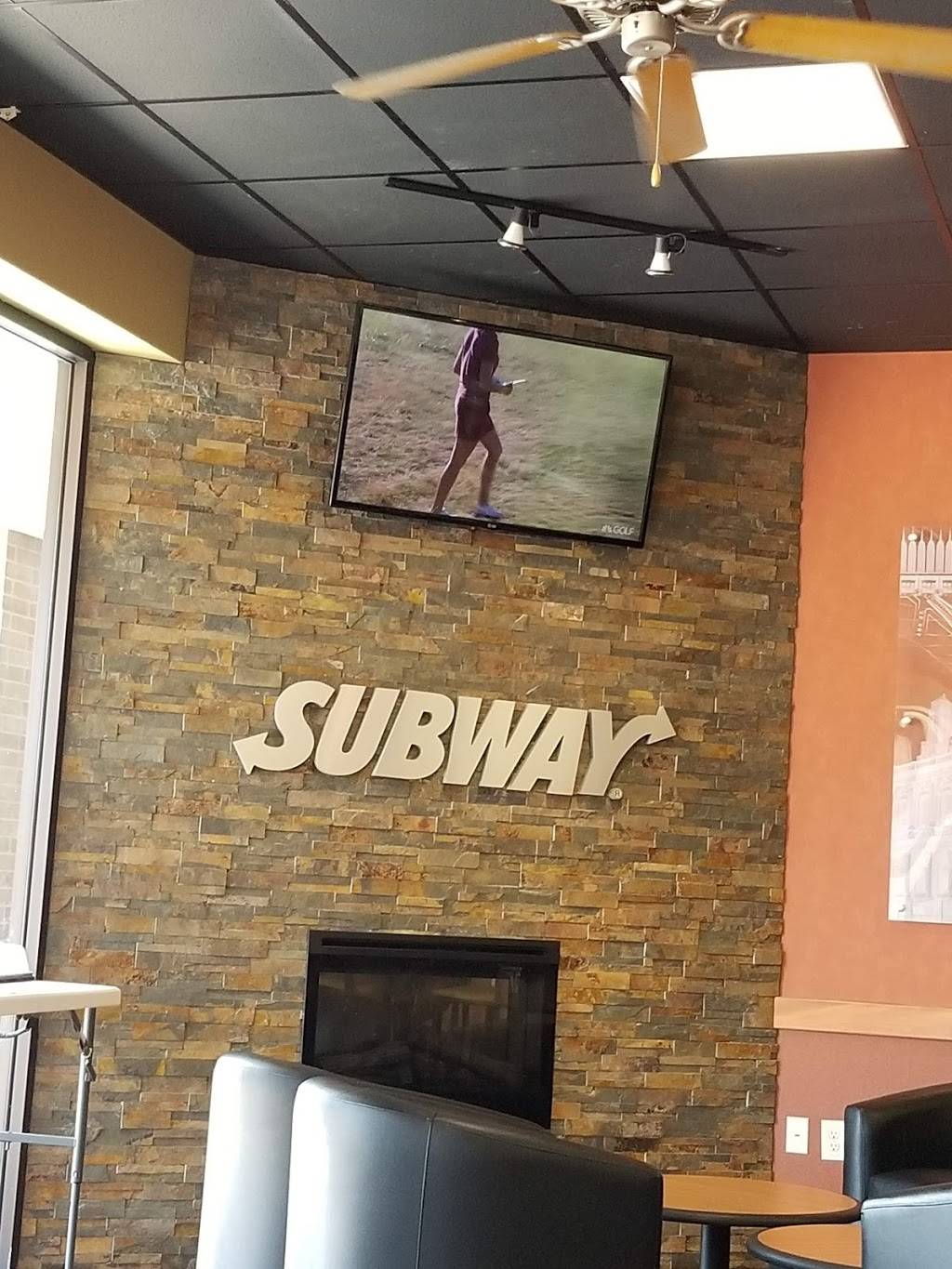 Subway Restaurants | restaurant | 821 N Belt Line Rd, Irving, TX 75061, USA | 9725141513 OR +1 972-514-1513