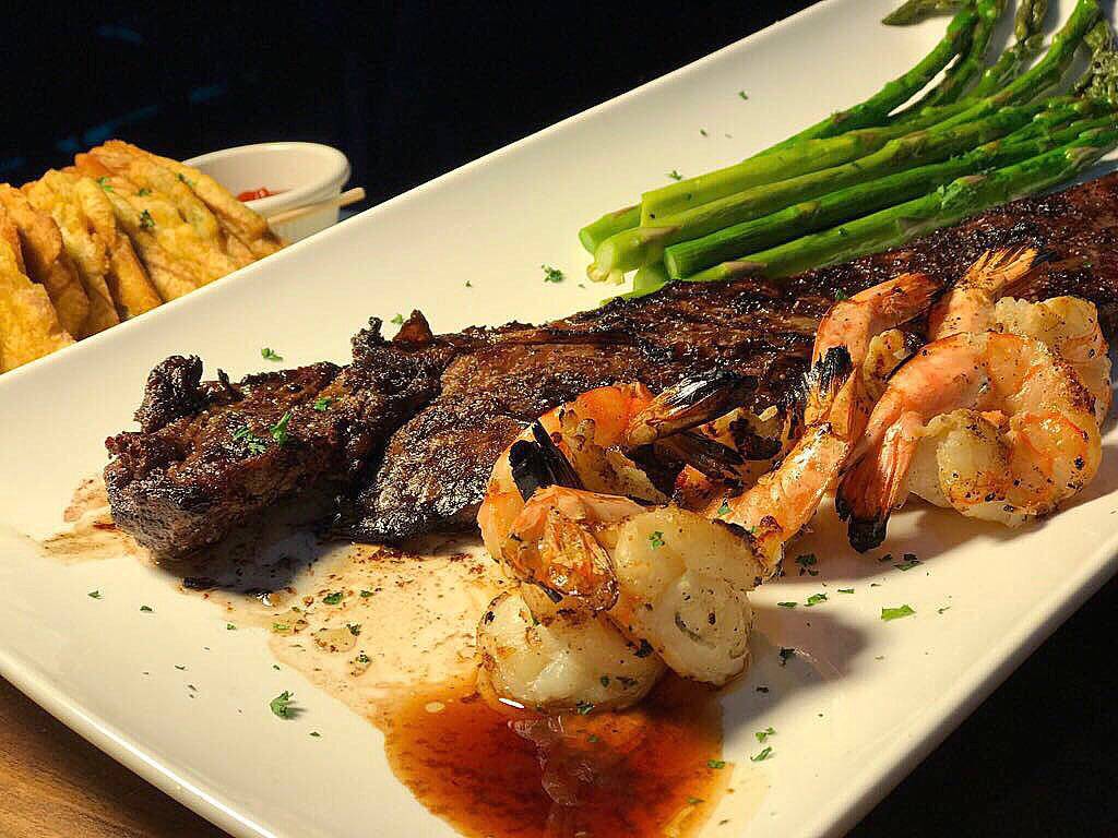 Parrilla Latina | meal delivery | 5523 Broadway, Bronx, NY 10463, USA | 7185436300 OR +1 718-543-6300