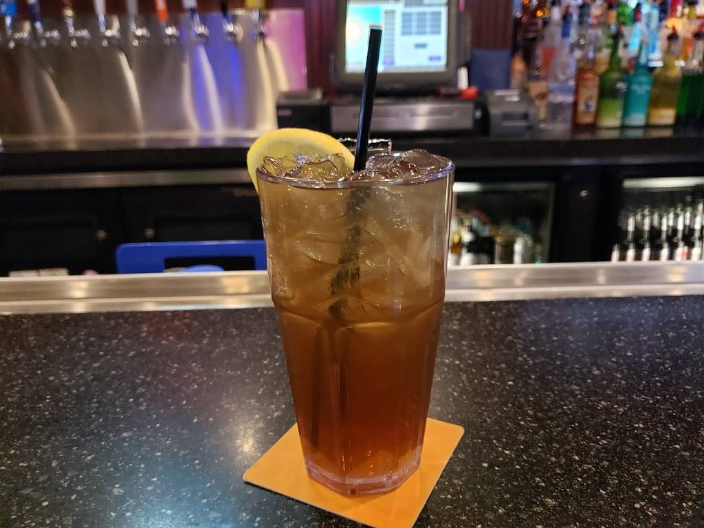 Bugsys Sports Grill | restaurant | 7802 Brookville Rd, Indianapolis, IN 46239, USA | 3177551784 OR +1 317-755-1784