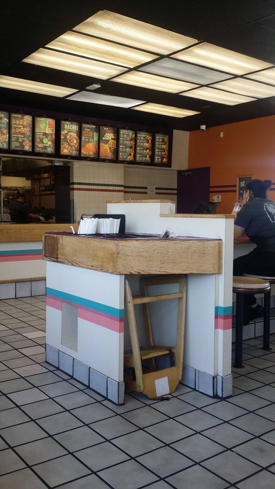 Taco Bell | meal takeaway | 421 E Yosemite Ave, Manteca, CA 95336, USA | 2092391329 OR +1 209-239-1329