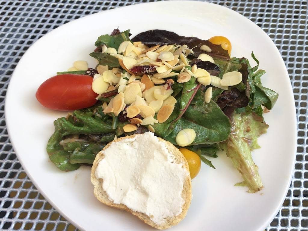 Fieldstone Grill | restaurant | 3970 W Centre Ave, Portage, MI 49024, USA | 2693218480 OR +1 269-321-8480