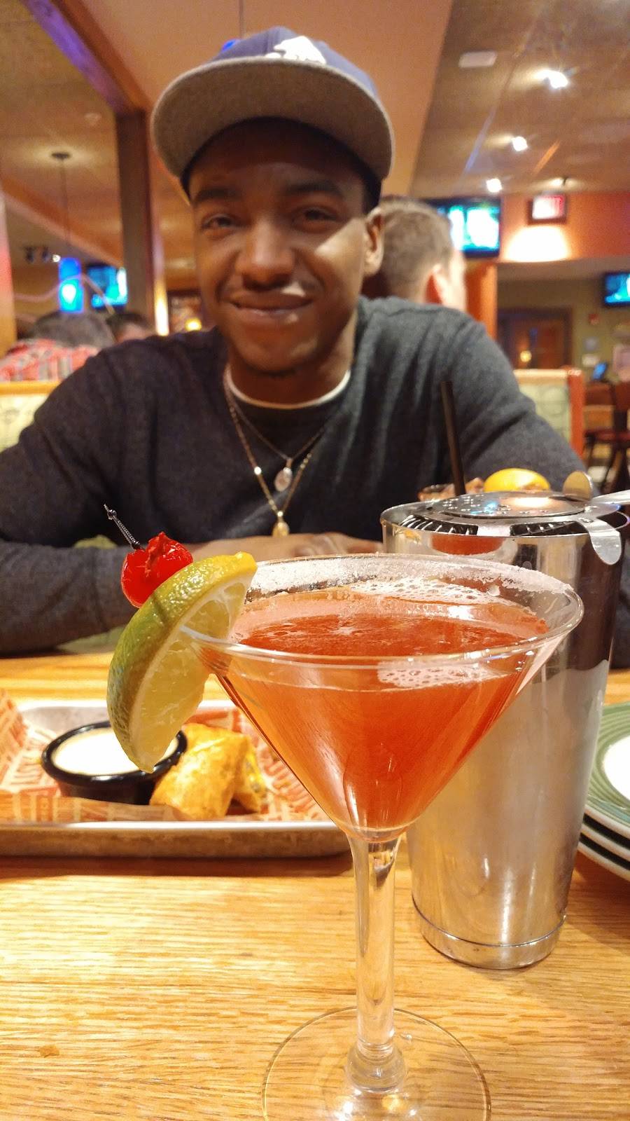 Applebees Grill + Bar | restaurant | 1364 Main St, Sanford, ME 04073, USA | 2073245259 OR +1 207-324-5259