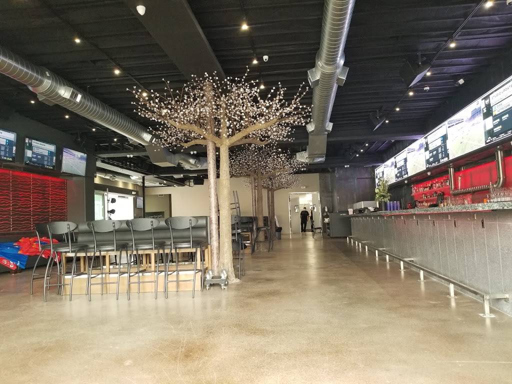 The District by GS | restaurant | 3888 Crenshaw Blvd, Los Angeles, CA 90008, USA | 3233065444 OR +1 323-306-5444