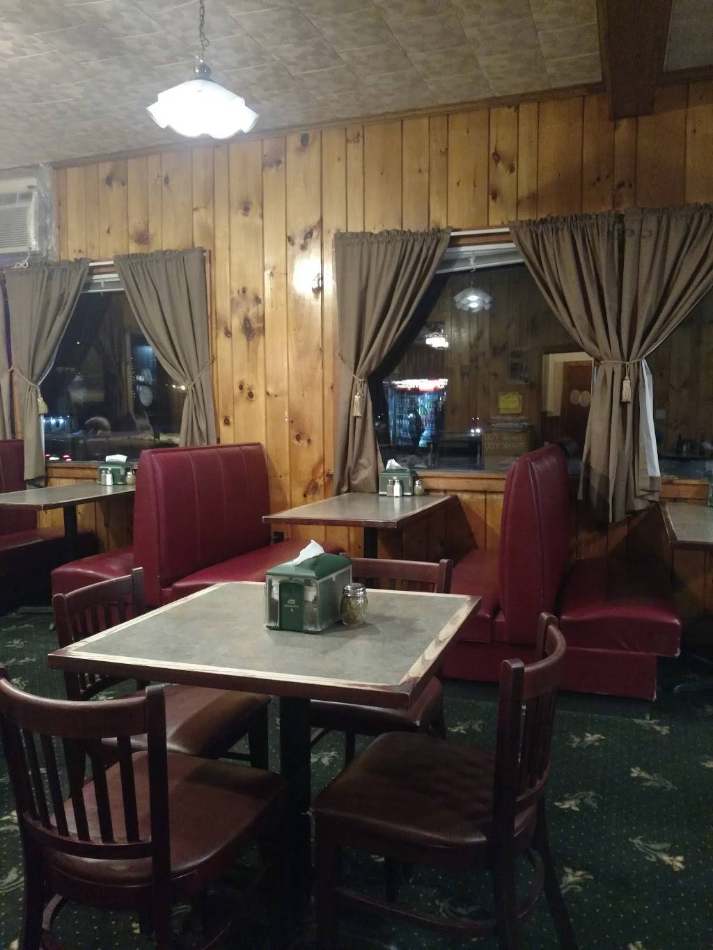 Village Pizza of Bristol | restaurant | 825 Lake St, Bristol, NH 03222, USA | 6037446886 OR +1 603-744-6886