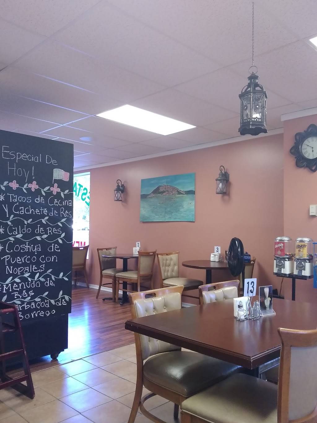 La Monarca Mexican Restaurant | restaurant | 239 E Walworth Ave, Delavan, WI 53115, USA | 2627493107 OR +1 262-749-3107