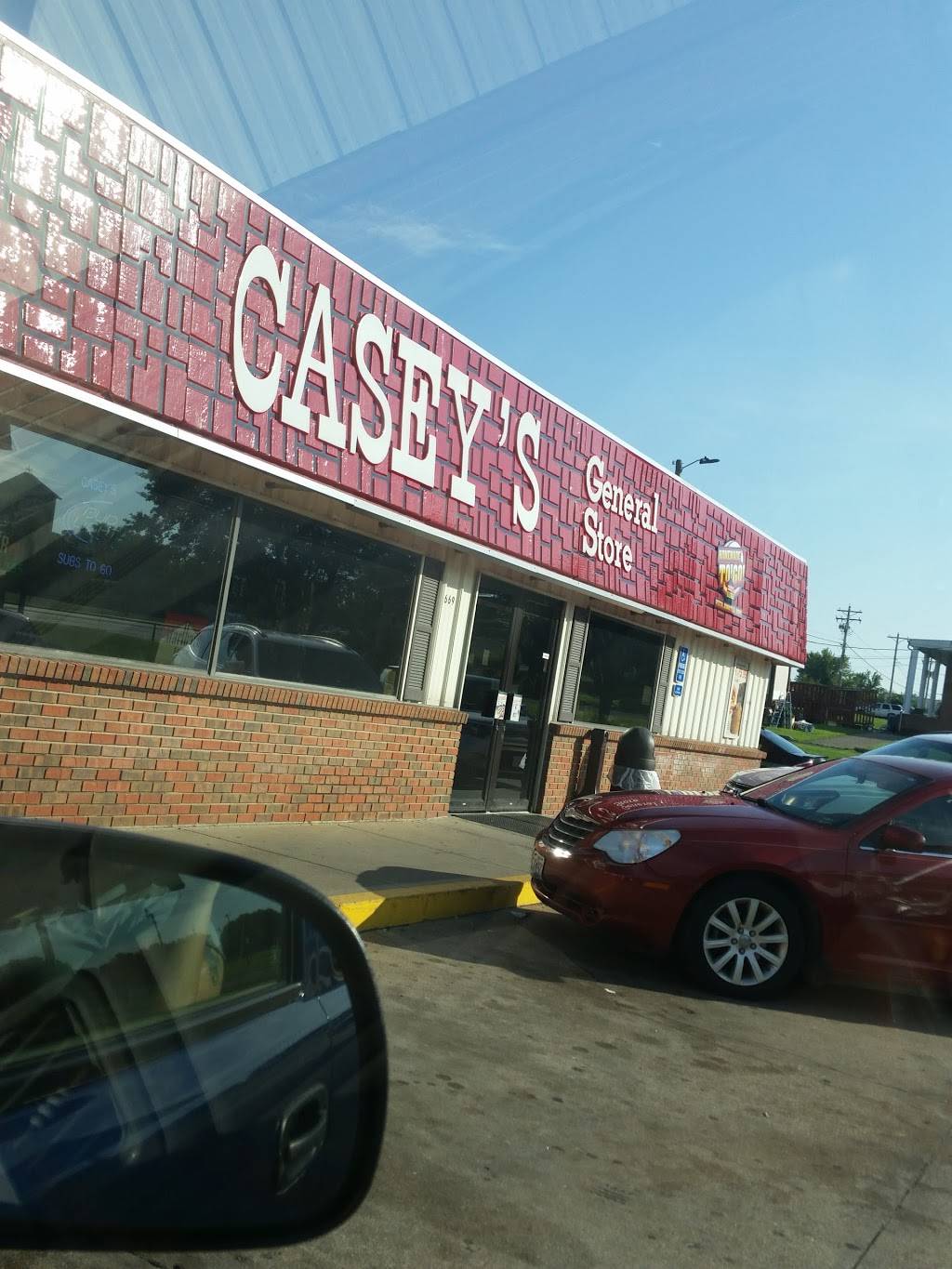 Caseys | restaurant | 669 W Elm St, Lebanon, MO 65536, USA | 4175323776 OR +1 417-532-3776