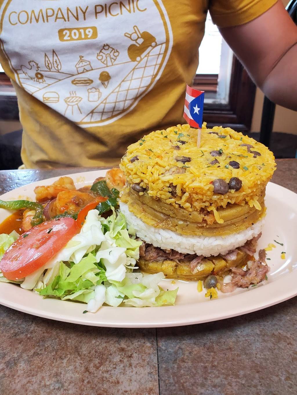 Comiendo Rico | restaurant | 2302 W Forest Home Ave, Milwaukee, WI 53215, United States | 4147121666 OR +1 414-712-1666