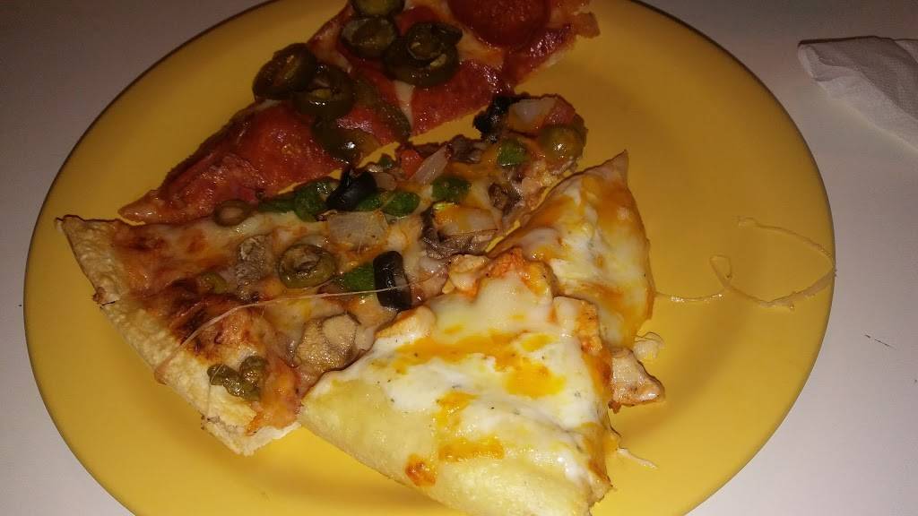 Pizza Inn | restaurant | 1250 Coble Blvd, Henderson, NC 27536, USA | 2524922144 OR +1 252-492-2144