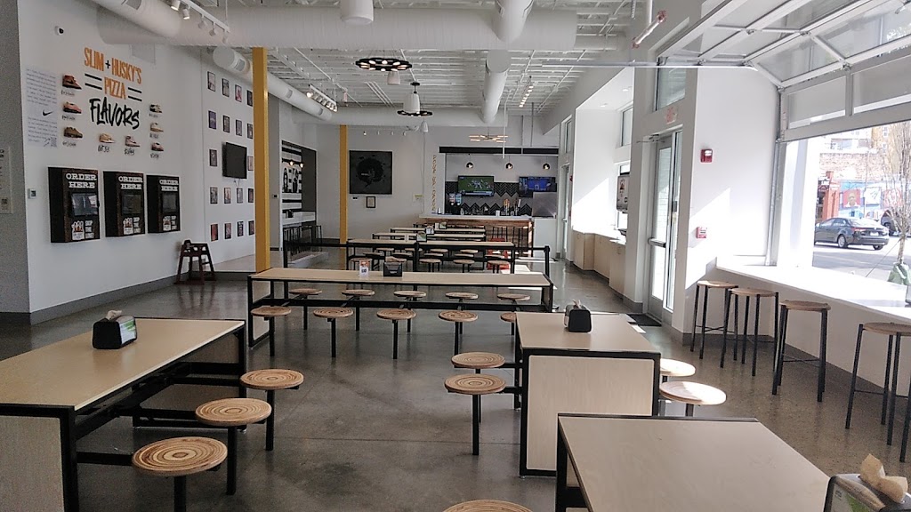 Slim & Huskys Pizza Chattanooga | restaurant | 401 E. Martin Luther King Jr. Blvd, Chattanooga, TN 37403, USA | 4232257877 OR +1 423-225-7877