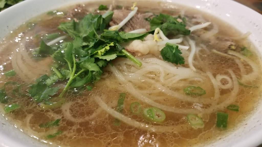 Rosies Pho Asian Noodles | restaurant | 2001 TX-6BUS, College Station, TX 77840, USA | 9796808580 OR +1 979-680-8580