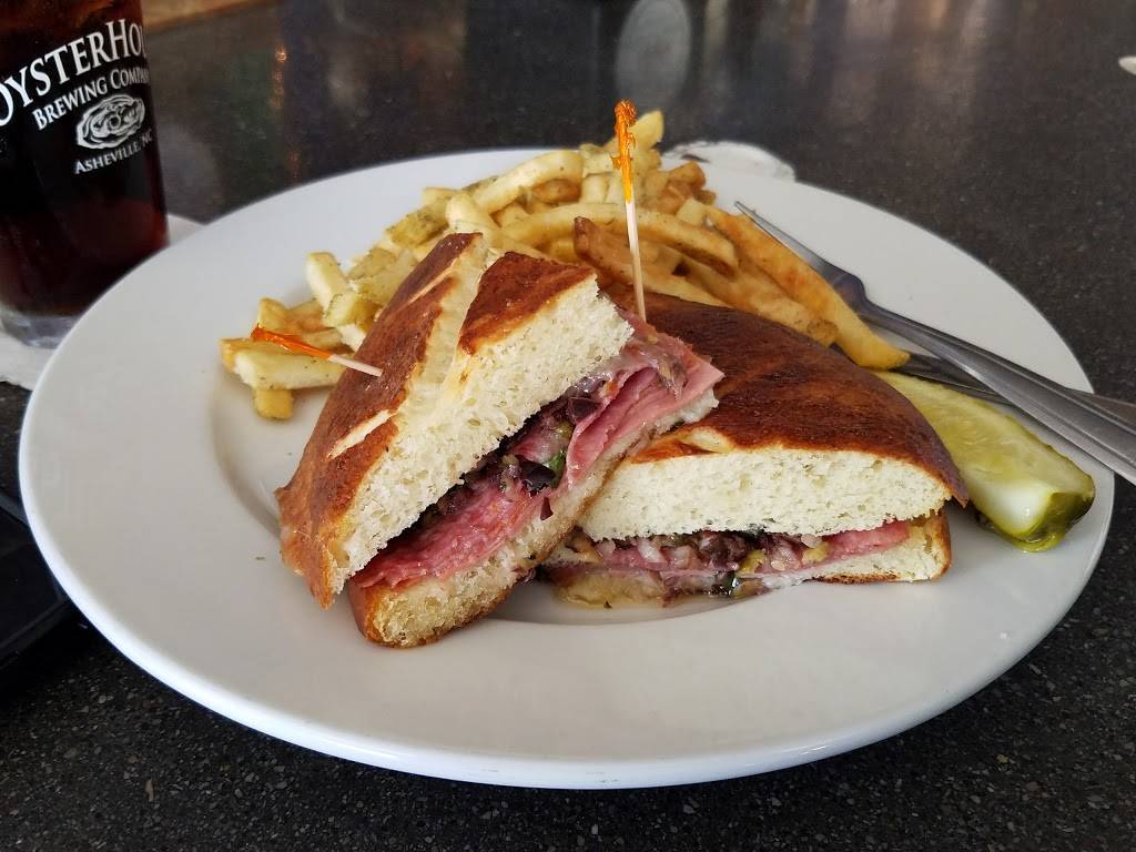 Oyster House Brewing Company | restaurant | 625 Haywood Rd, Asheville, NC 28806, USA | 8285759370 OR +1 828-575-9370