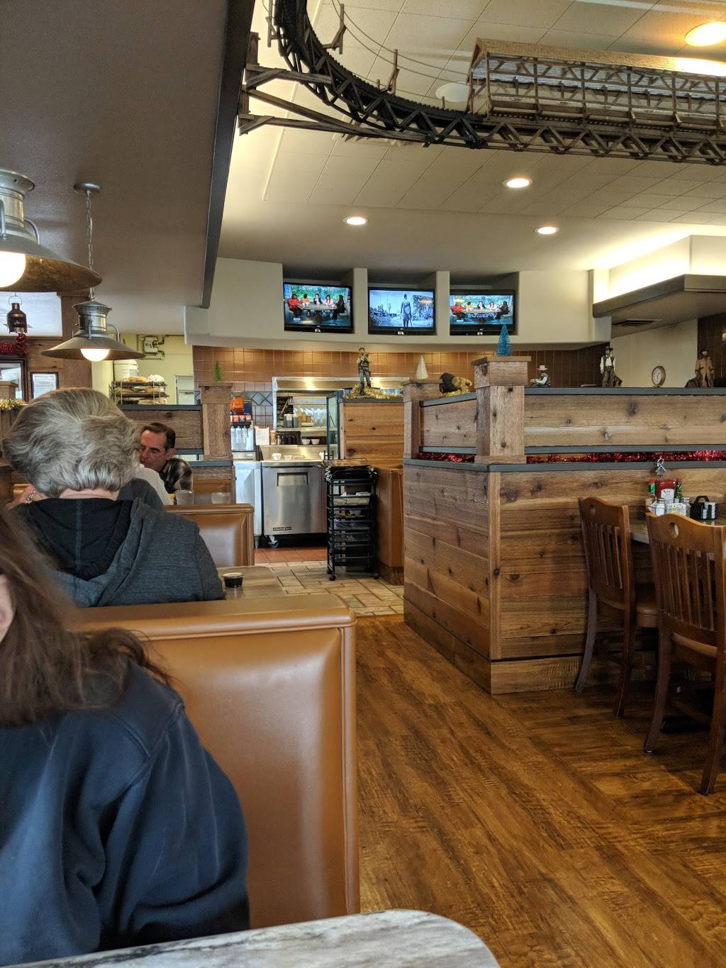 Jeffs California Cattle Co | restaurant | 400 E Cypress Ave, Redding, CA 96002, USA | 5302213572 OR +1 530-221-3572