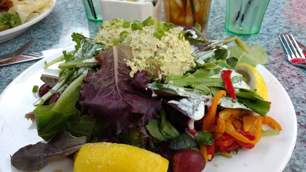 Bubalas By the Bay | restaurant | 183 Commercial St # 185, Provincetown, MA 02657, USA | 5084870773 OR +1 508-487-0773