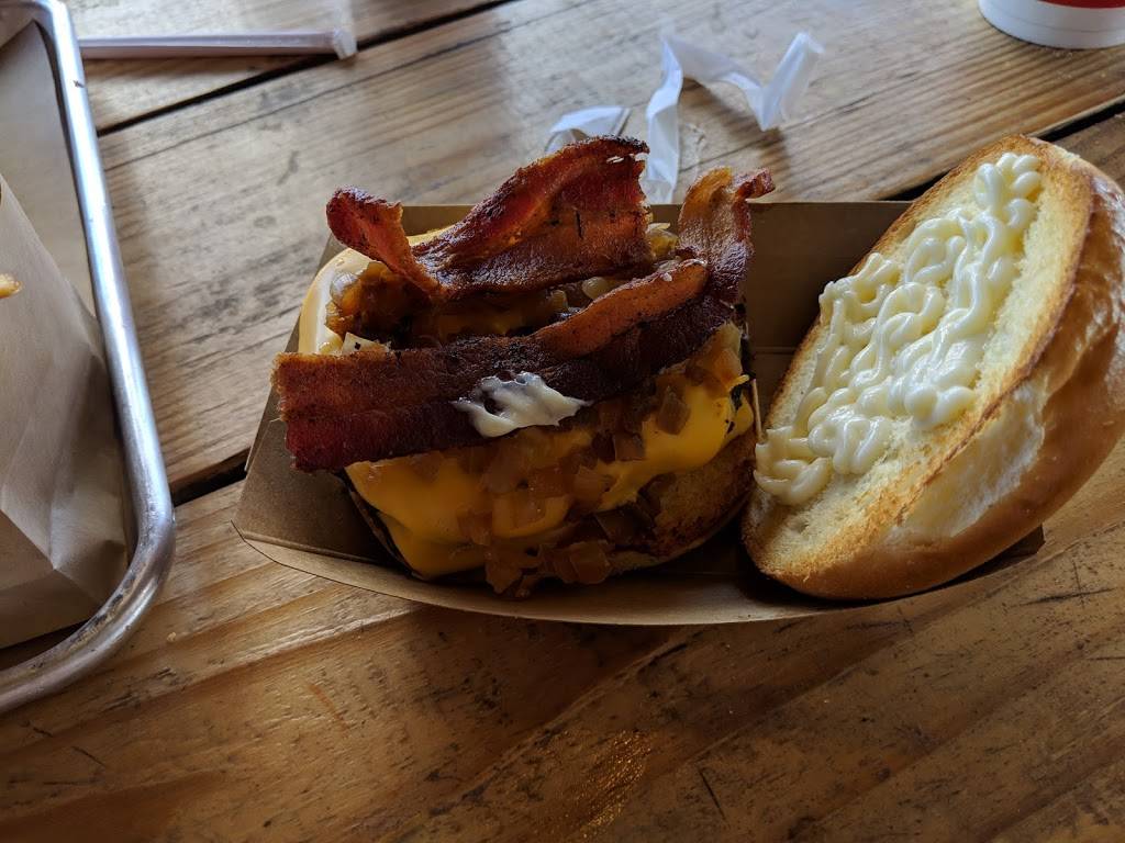 Hat Creek Burger Co. | restaurant | 166 Hargraves Dr., F-100, Dripping Springs, TX 78737, USA | 5124320161 OR +1 512-432-0161