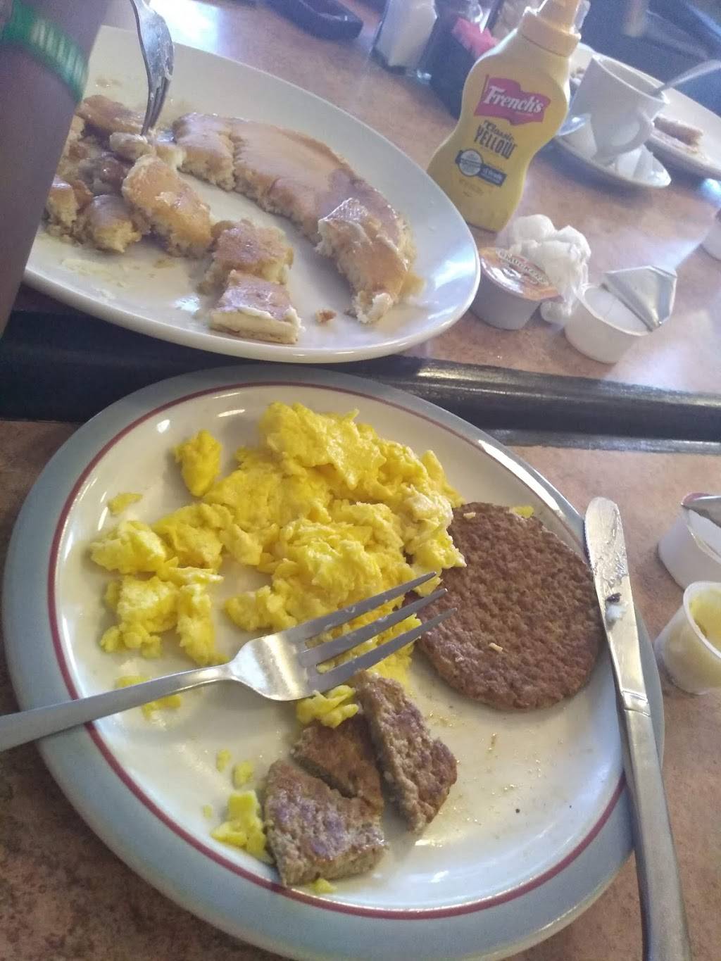 Elliotts Restaurant | restaurant | 4501 Pennell Rd, Aston, PA 19014, USA | 6104946365 OR +1 610-494-6365