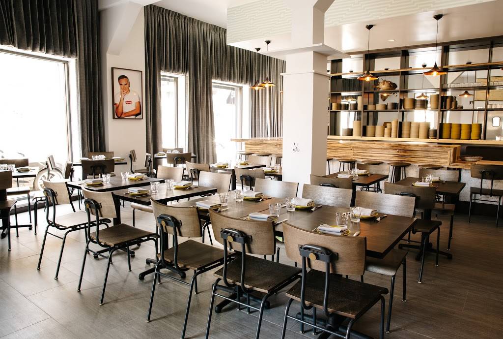 Heres Looking At You | restaurant | 4202, 3901 W 6th St, Los Angeles, CA 90020, USA | 2135683573 OR +1 213-568-3573