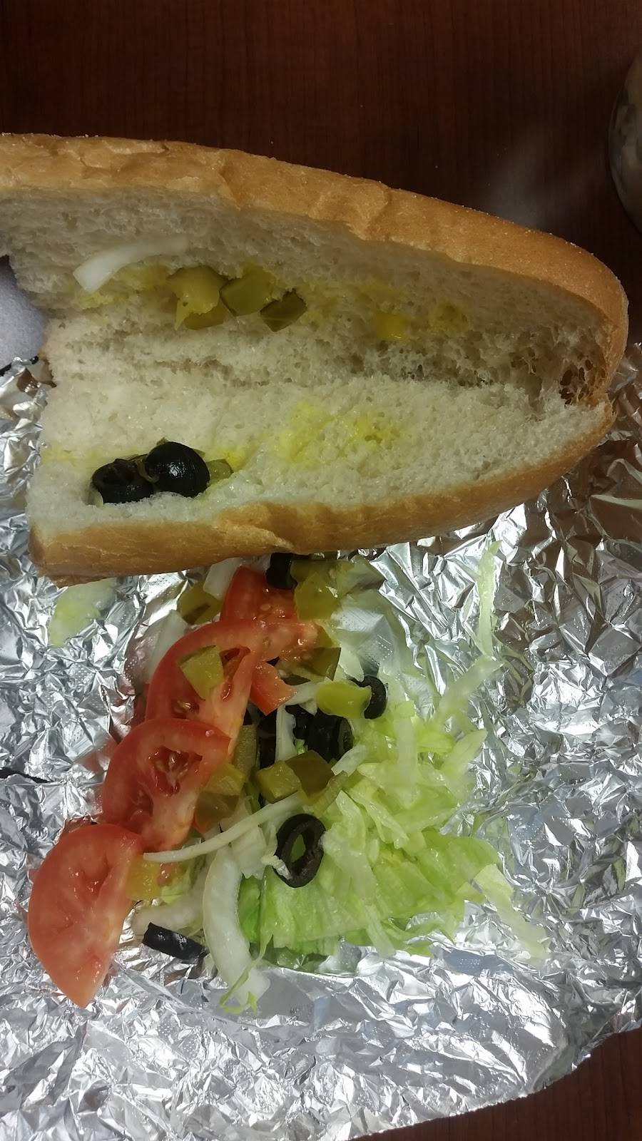 House of Pizza | restaurant | 265 Elm St, Milford, NH 03055, USA | 6036722020 OR +1 603-672-2020