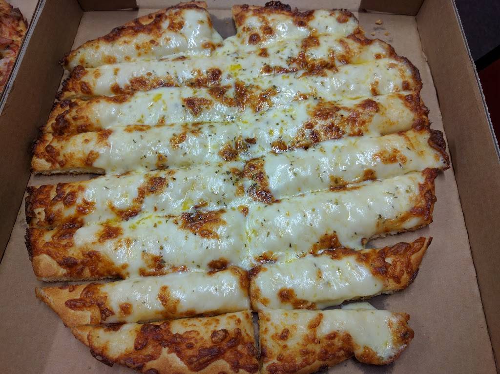 Moes Pizza | restaurant | 109 W US-80, White Oak, TX 75693, USA | 9032973000 OR +1 903-297-3000