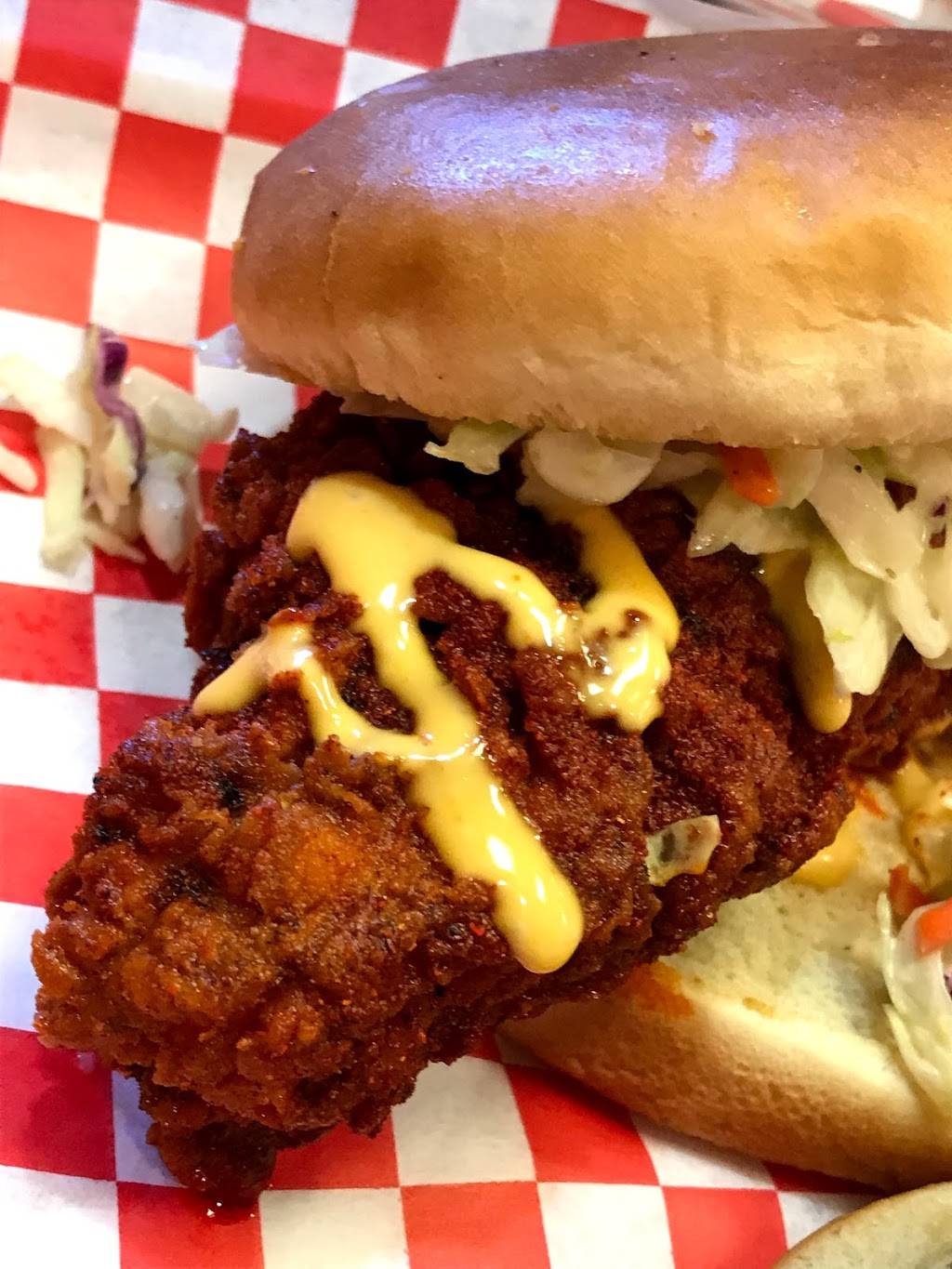 The Angry Bird Hot Chicken | restaurant | 5550 Sunrise Blvd #2, Citrus Heights, CA 95610, USA | 9168447667 OR +1 916-844-7667