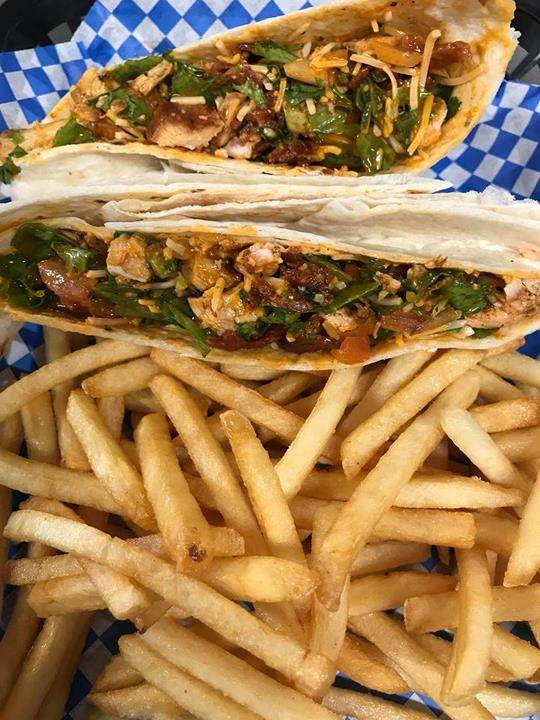 Hillside Sports Bar & Grill | restaurant | 21592 US-151 BUS, Monticello, IA 52310, USA | 3194653624 OR +1 319-465-3624