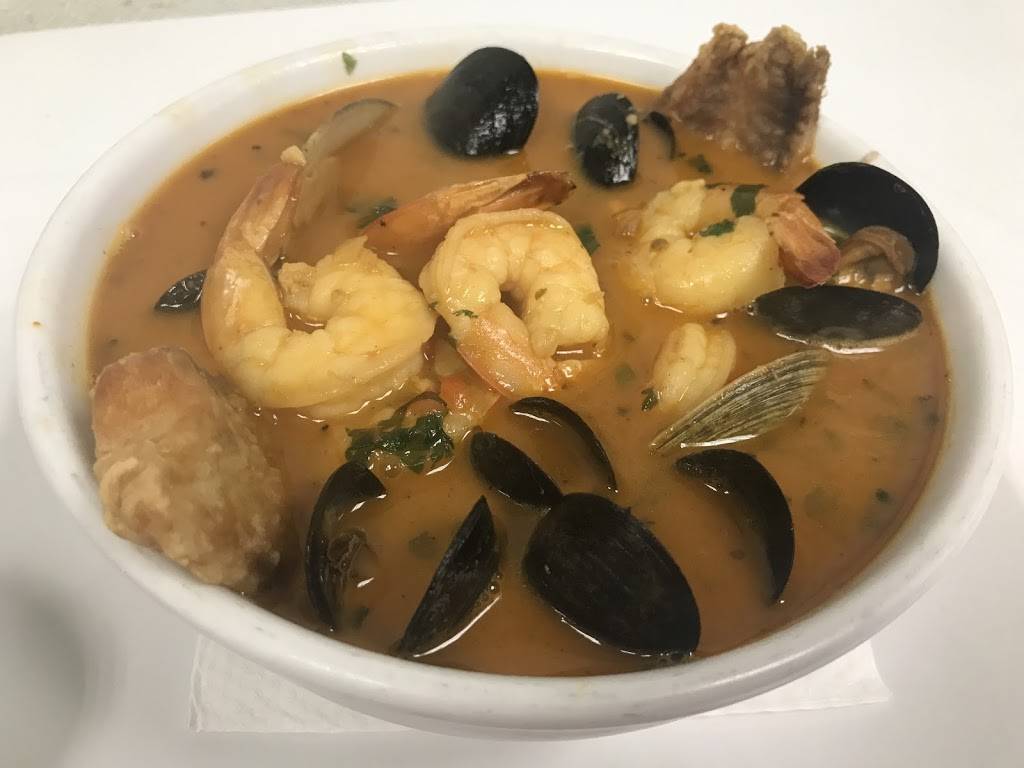 los tres hermanos resturante | restaurant | 3738 E Lombard St, Baltimore, MD 21224, USA | 4107323228 OR +1 410-732-3228