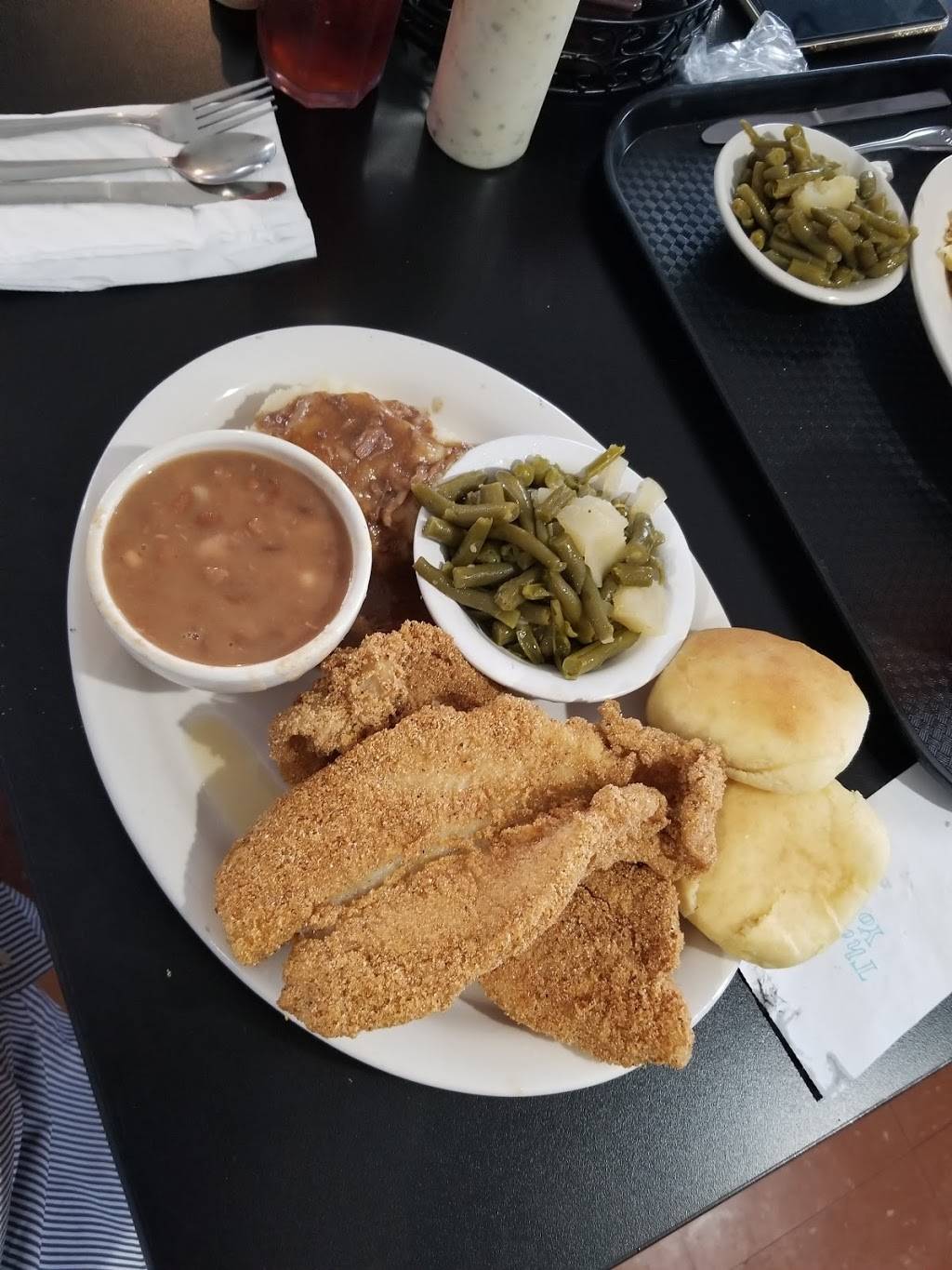 Lizs Kitchen | restaurant | 107 Memorial Dr, Goodlettsville, TN 37072, USA | 6158514449 OR +1 615-851-4449