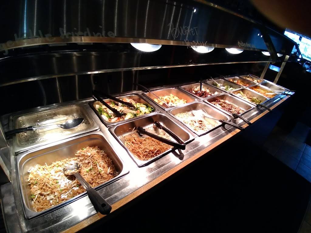 Golden Palace Restaurant | restaurant | 9886 Torbram Rd, Brampton, ON L6S 3L9, Canada | 9057917700 OR +1 905-791-7700