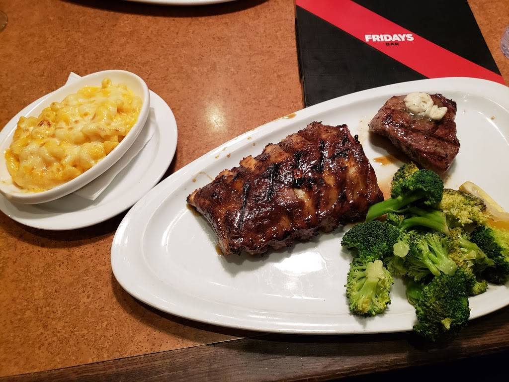 TGI Fridays | restaurant | 19266 Coastal Hwy Unit 1, Rehoboth Beach, DE 19971, USA | 3022267575 OR +1 302-226-7575