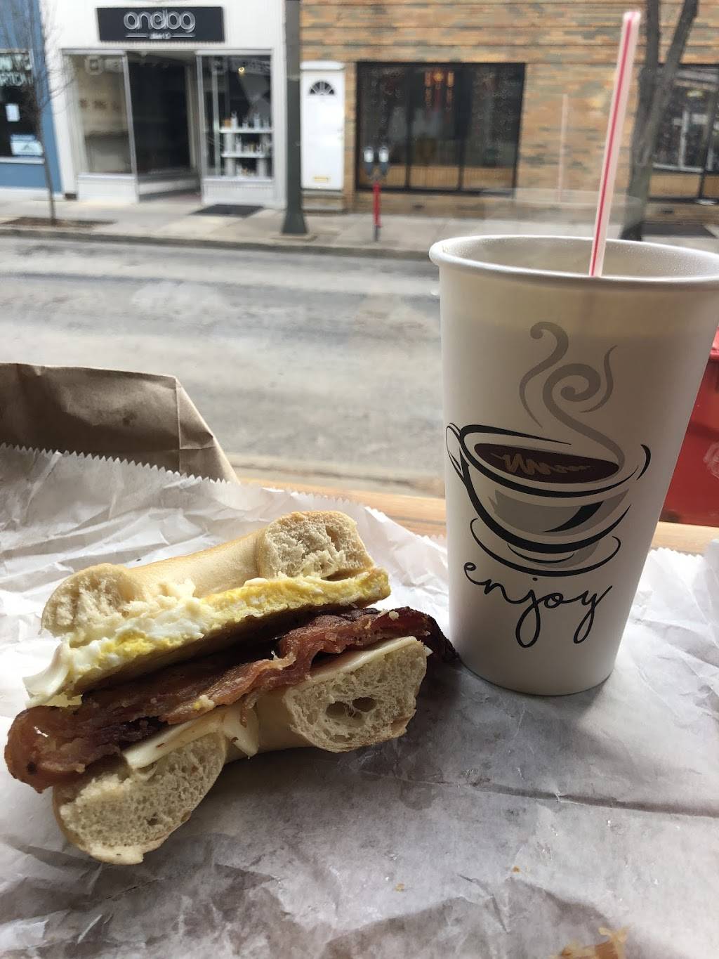 Passyunk Ave Bagels | restaurant | 1742 E Passyunk Ave, Philadelphia, PA 19148, USA | 2674575150 OR +1 267-457-5150