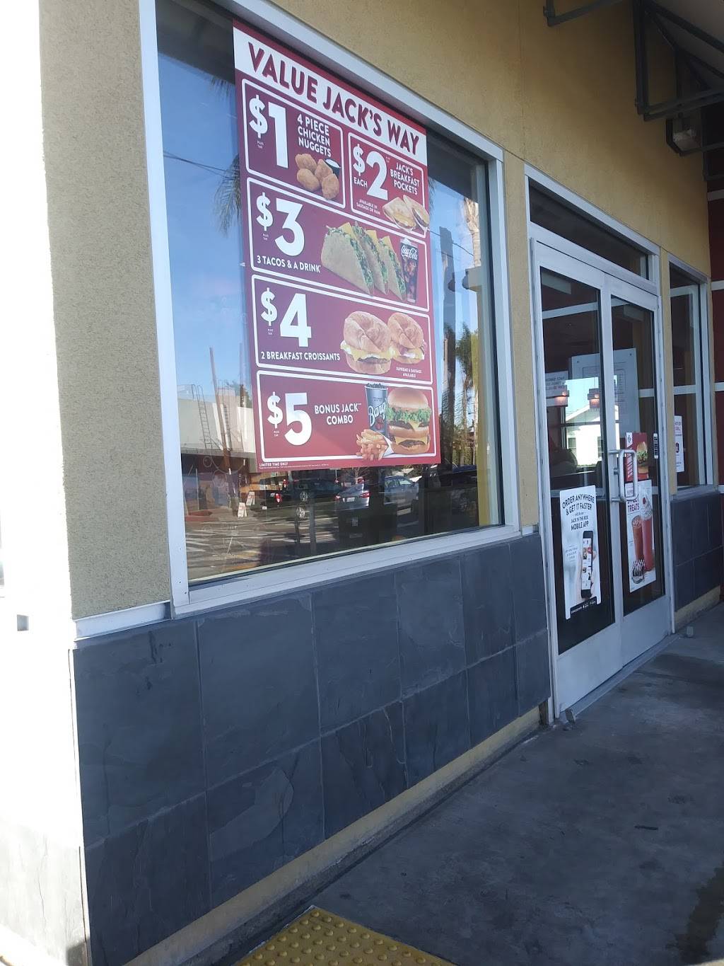 Jack in the Box | restaurant | 2959 Upas St, San Diego, CA 92104, USA | 6192958443 OR +1 619-295-8443